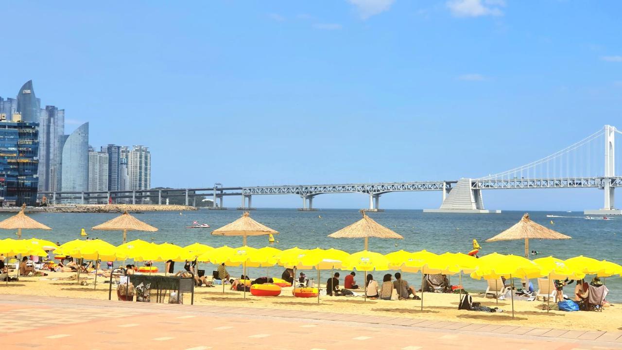 Holiday Apt Gwangan Beach Busan Luaran gambar