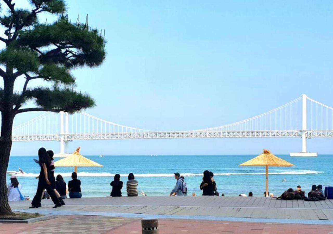 Holiday Apt Gwangan Beach Busan Luaran gambar